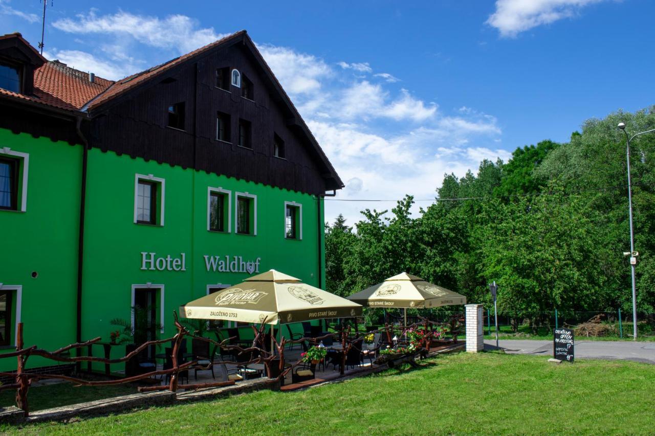 Waldhof Otel Jirikov  Dış mekan fotoğraf