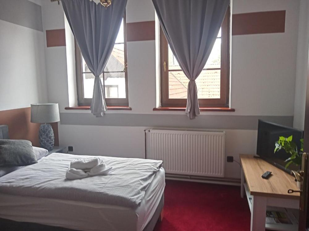 Waldhof Otel Jirikov  Dış mekan fotoğraf