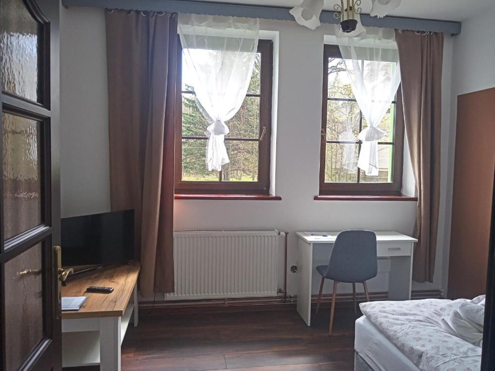 Waldhof Otel Jirikov  Dış mekan fotoğraf