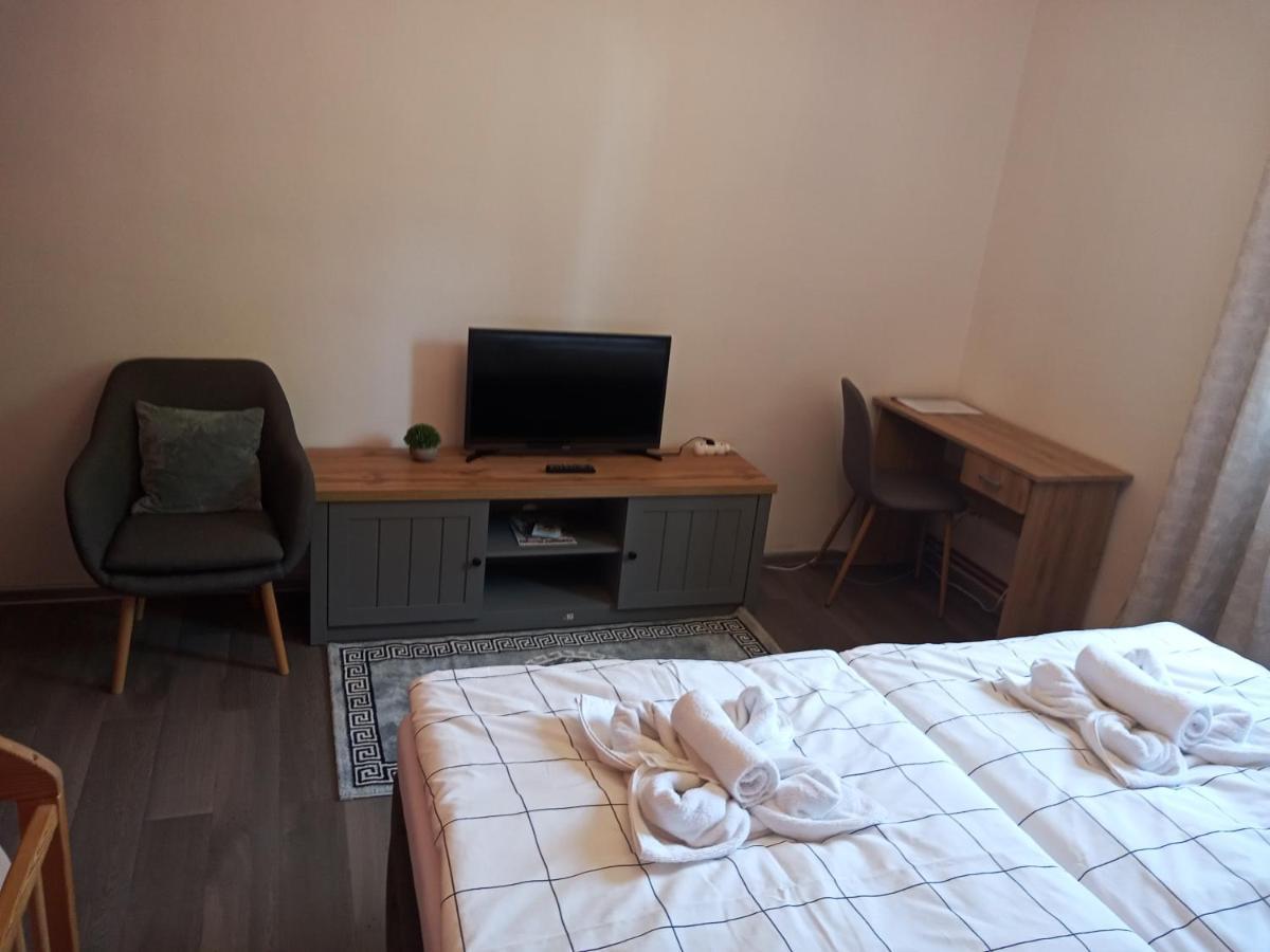 Waldhof Otel Jirikov  Dış mekan fotoğraf